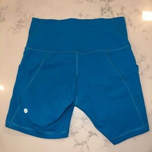 Lululemon Wunder Train High Rise Short with pockets 6”